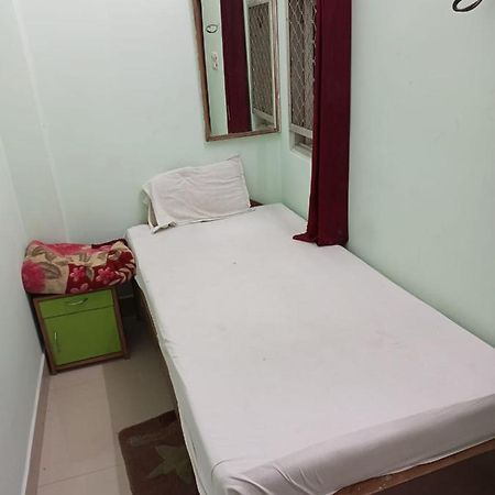 7 Seas Guest House Benares Buitenkant foto